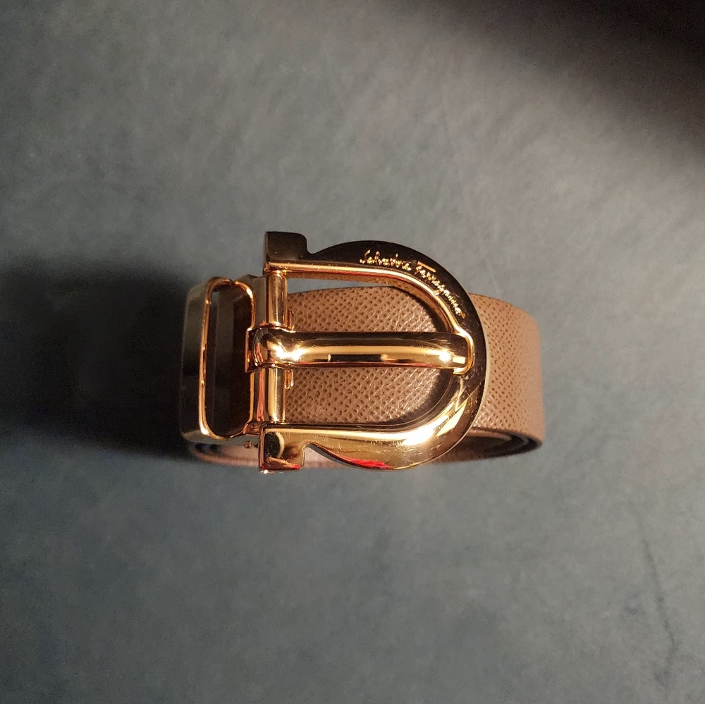 Salvatore Ferragamo Womens Belt - 75cm